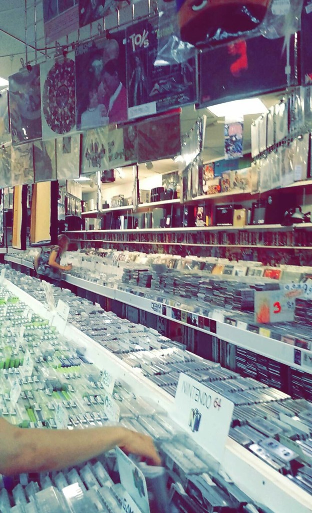 Snapchat--7375977386483547572